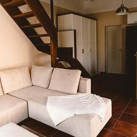 Apartament Garden Oasis Carloviţ